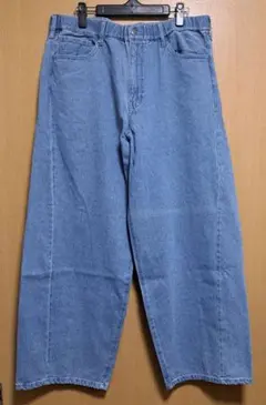 【限定値下げ】新品 カーブデニムパンツ LLサイズ ライトブルーのサムネイル