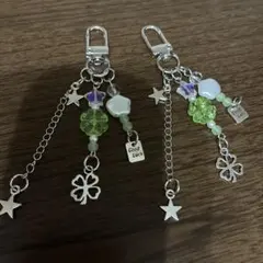 クローバーのビーズキーホルダー緑￼2点