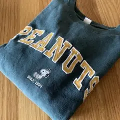 UNIQLO ユニクロ　スヌーピーSNOOPY PEANUTS スウェット