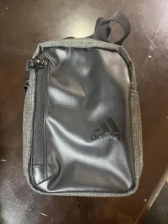 adidas テック ポーチ ショルダーバッグ