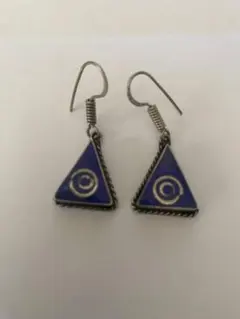 Item thumbnail for item 1122fd0c-3bbf-4372-97a4-f84bd94cf56a