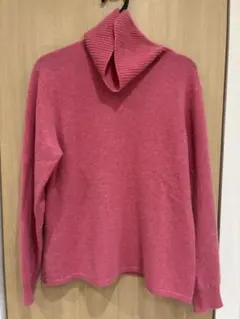 美品 ブローディア 100%カシミヤ ニット ピンク 変形ハイネック Mサイズ