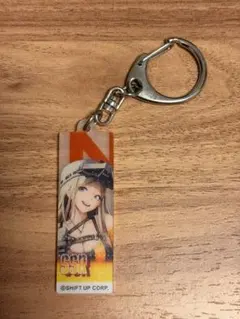 勝利の女神：NIKKE アクリルキーホルダー センチ