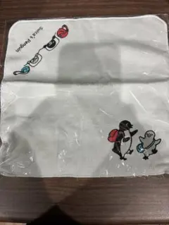 Suica's Penguin ハンドタオル お出かけ　新品のサムネイル