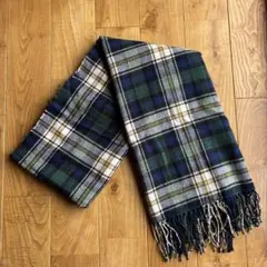 大半　チェック柄ストール