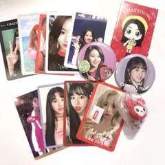 【大人気】TWICE チェヨン まとめ売り トレカ マスコット 缶バッジ