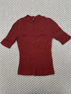 ユニクロ　半袖ニット