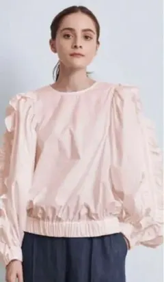 2025年最新】yori ブラウス フリルの人気アイテム - メルカリ