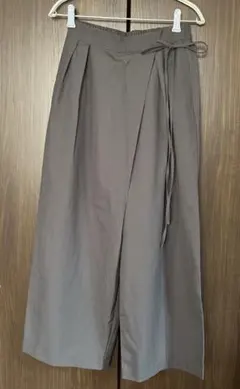 グレー ワイドパンツ リボン付き、 新品