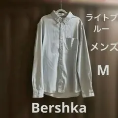 Bershka 長袖　シャツ　ライトブルーのサムネイル
