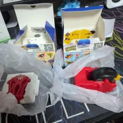 デリバライオン　ナゲットロボ　へんしん　マクドナルド　ロボ　ハッピーセット