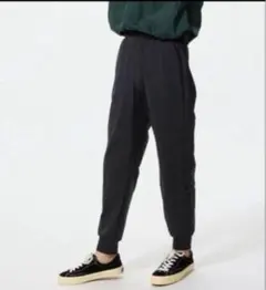 UNIQLO☆ウルトラストレッチアクティブジョガーパンツ　ブラックM