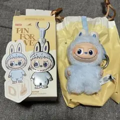 THE MONSTERS ラブブ PIN FOR LOVE イニシャル　D