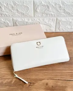 Item thumbnail for item 190b053a-9057-444a-b4b4-5b54e5f86037