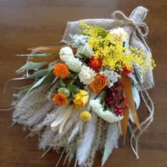 ユーカリと薔薇、ミモザとビタミンカラーのスワッグ　39cm [756]
