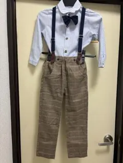 パンツ2つ付　フォーマルセット 110cm ストライプ ボウタイ付き