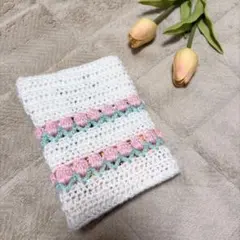 ハンドメイド　チューリップブックカバー　文庫本サイズ