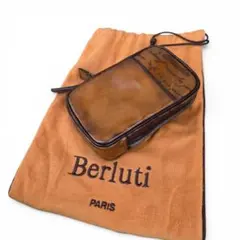 2026年最新】Berluti メンズ ショルダーバッグの人気アイテム - メルカリ