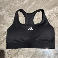 adidasスポーツブラ