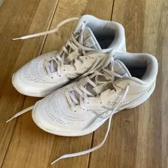 ASICS バスケットボールシューズ 1063A080 25.5cm - メルカリ
