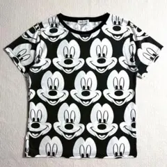BROWNY◇ミッキー　総柄　Tシャツ　半袖　ブラック　モノトーン　ディズニー