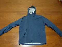 AIGLE ネイビー　フード付きマウンテンパーカー　Lサイズ