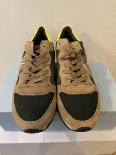 新品未使用PHILIPPE MODEL スニーカー カーキ×ネオンイエロー
