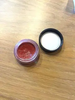 CHANELリップ&チーク ボーム N°1ドゥシャネル 05