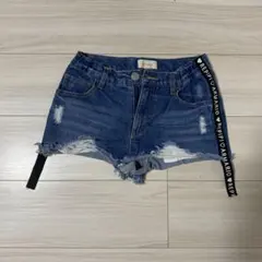 レピピ　デニムショートパンツ　ダメージ