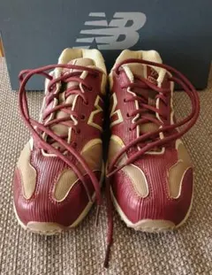 New Balance RC150UK スニーカー ベージュ/ワインレッド - メルカリ
