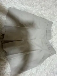 GU スカート　ホワイト