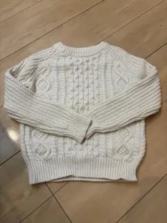 【ほぼ新品】GAP KIDS ケーブルニットセーターアイボリー 120cm