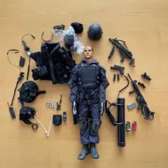 ミリタリーフィギュア3体　SAS GIGN SAT ミリタリーフィギュア3体 SAS GIGN SAT - メルカリ
