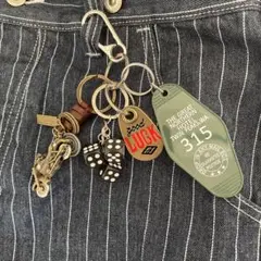 Item thumbnail for item a8aa9342-e6be-44b8-935a-01eef3d6b133