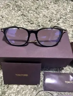 TOM FORD トムフォード　TF5860