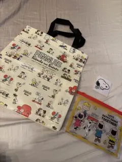 スヌーピー　トートバッグ　ポーチ　手鏡　セット