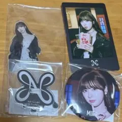 NiziU ミイヒ　NEW EvoNUtion アクスタ　缶バッジ　フォトカード