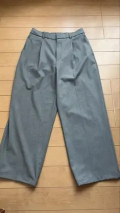 UNIQLO ユニクロ ウィメンズ タックワイド パンツ グレー Lサイズ