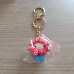 なりきりミャクミャクキーホルダー　ハローキティ