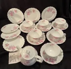 Noritakeノリタケ ボーンチャイナ花柄ティーセットカップ＆ソーサープレート