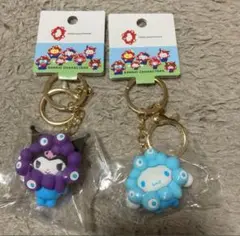 サンリオ　ミャクミャクなりきり立体マスコットキーホルダー　クロミ、シナモロール