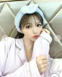 Rady ヘアバンド ライトブルー　ルームウェア　洗顔　メイクのサムネイル