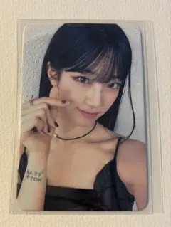 LESSERAFIM EASY カズハ whosfan ラキドロ