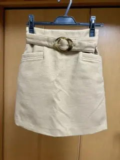 ☆LILY Brounミニスカート ベルト付き♡