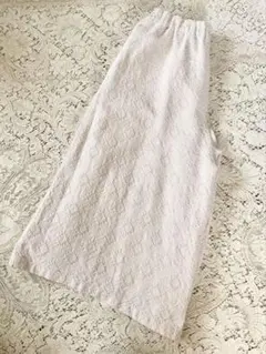 美品　サマンサモスモス　SM2 大人可愛い♪総刺繍生地　ガウチョパンツ