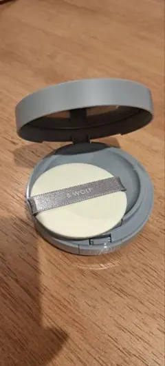 シロク Nオーガニック セラムリキッドファンデーション