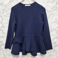 ​美品 M-premier BLACK ペプラムニット 紺 34P エムプルミエのサムネイル