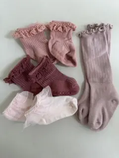 ピンク系フリルベビー靴下4足セット