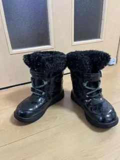 19cm 黒の花柄　キッズブーツ