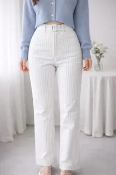 【美品】moussyホワイトストライプ ワイドパンツのサムネイル
